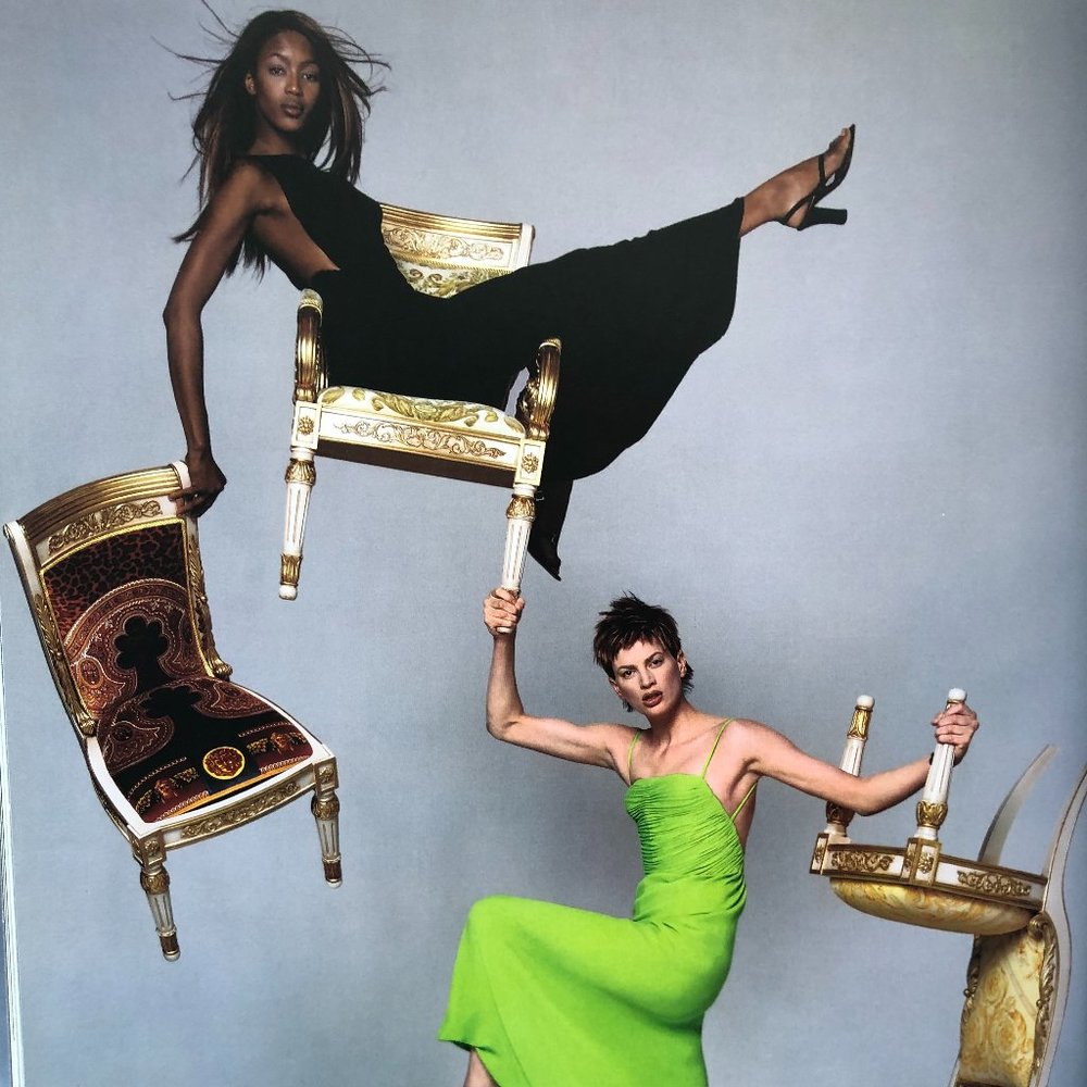 Versace Book - Picture 9 of 16